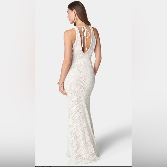 NEW Bebe Sleeveless Lace Gown – White/Nude – Size Medium - Picture 2 of 8